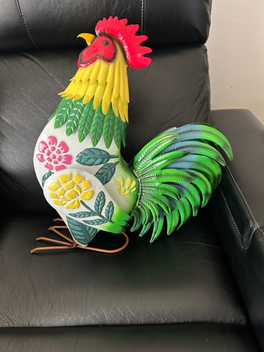 Red Shed Metal Decorative Rooster - Picture 9 of 9